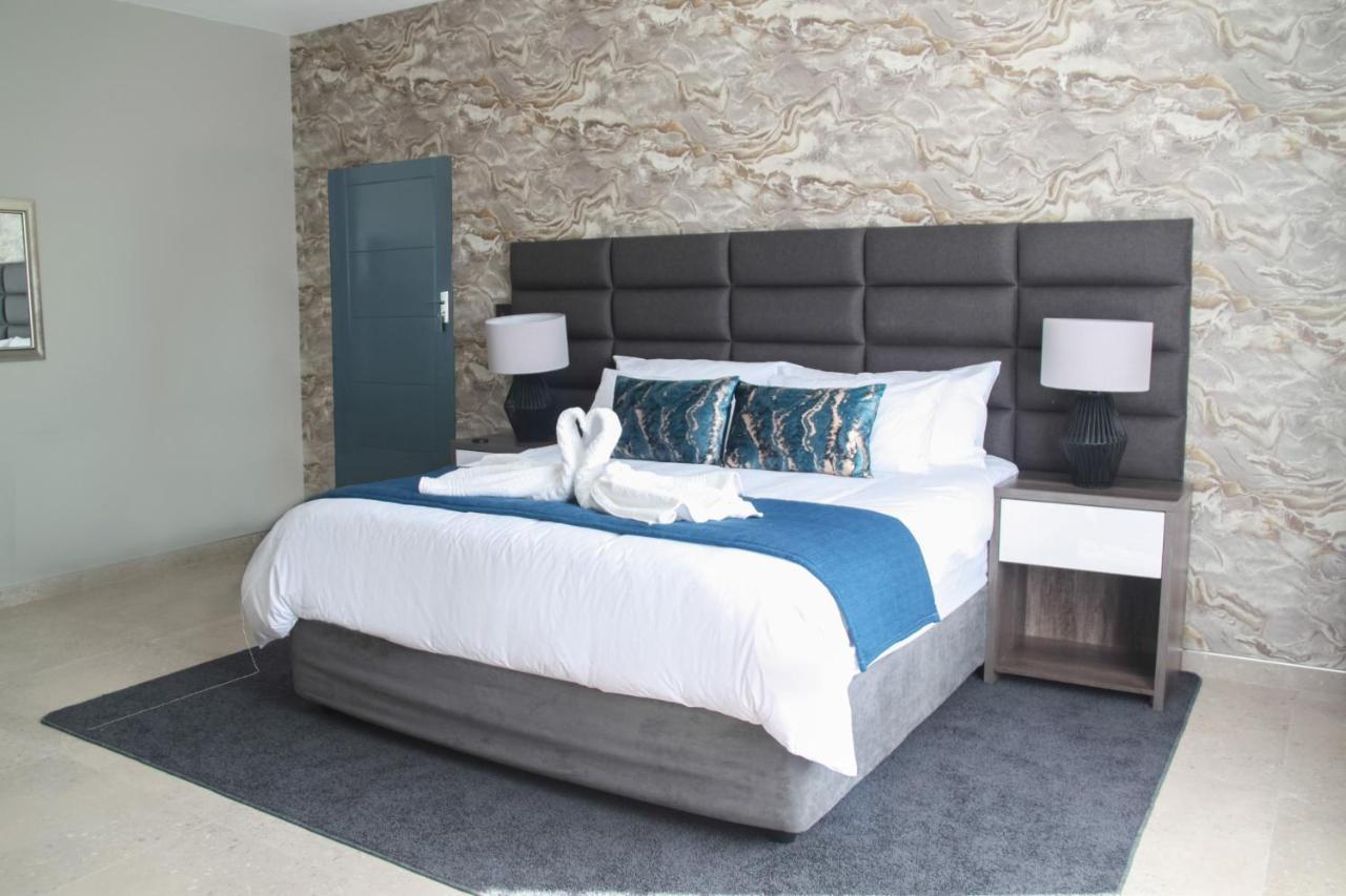 The Cato Suites Hotel Durban Exterior photo