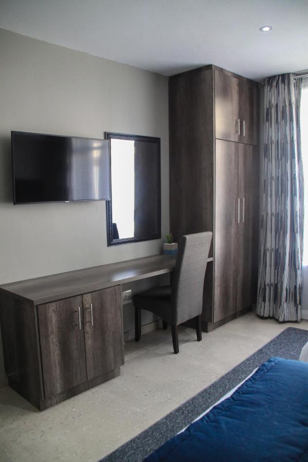 The Cato Suites Hotel Durban Exterior photo